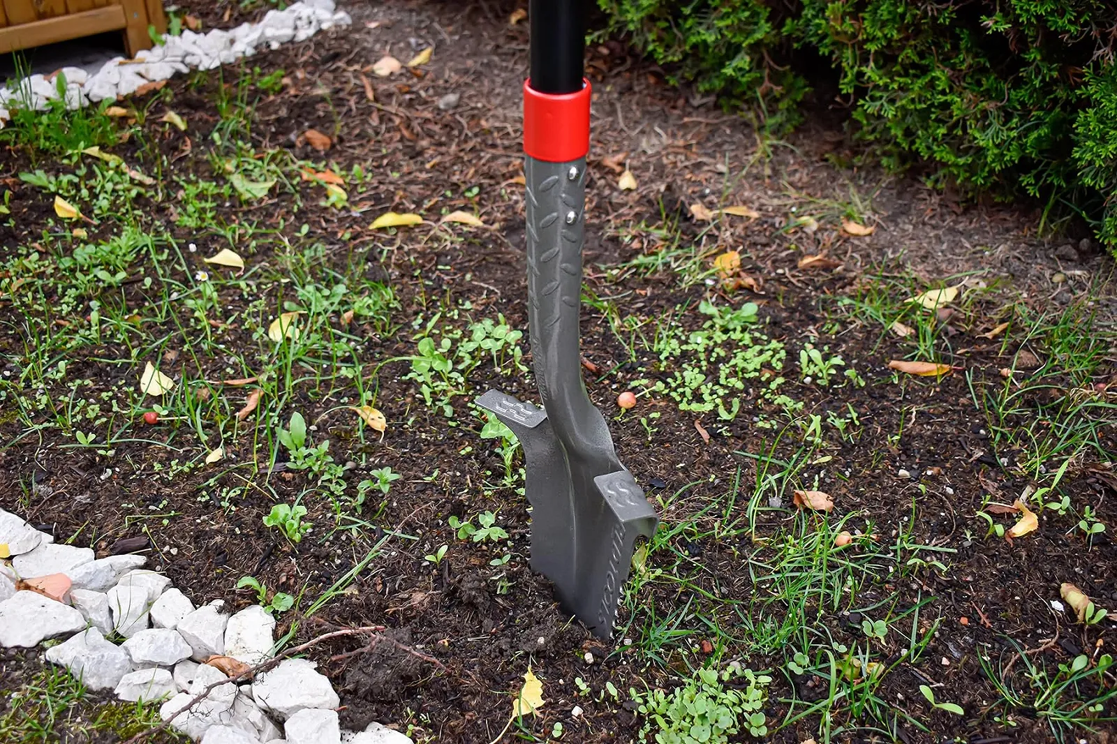 Лопата Red Tools садова з пилкою для коріння, 115 см, для кам'янистих та твердих грунтів, з м'якою ручкою, сіра, фото №7