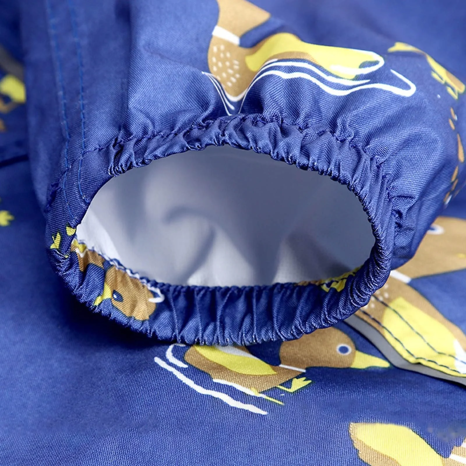 Детская дождевая куртка Ultraleicht Weicher Stoff Softshelljacke Camping дождевая куртка Водонепроницаемая Однотонная Softshelljacke Weicher Stoff переходная куртка Прочная для дождливой и грязной погоды, фото №4 Детская дождевая куртка Ultraleicht Weicher Stoff Softshelljacke Camping дождевая куртка Водонепроницаемая Однотонная Softshelljacke Weicher Stoff переходная куртка Прочная для дождливой и грязной погоды, фото №4