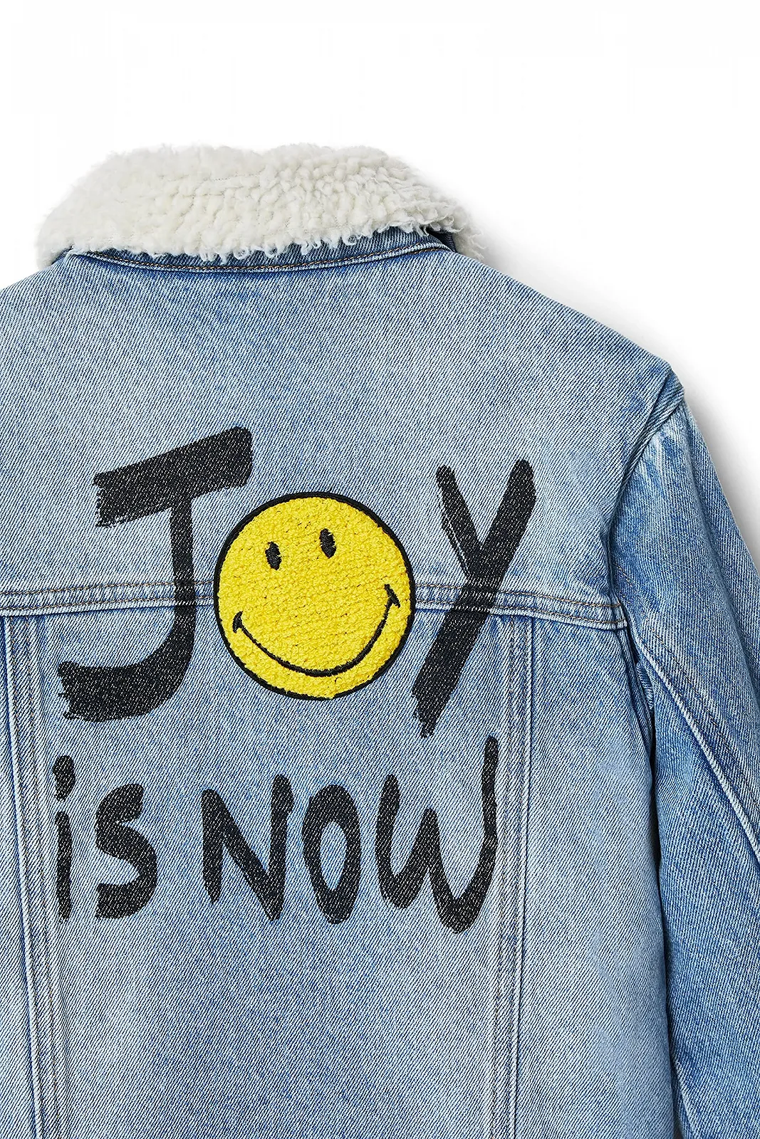 Джинсовая куртка Desigual CHAQ_Neptune Средний деним, фото №4 Джинсовая куртка Desigual CHAQ_Neptune Средний деним, фото №4