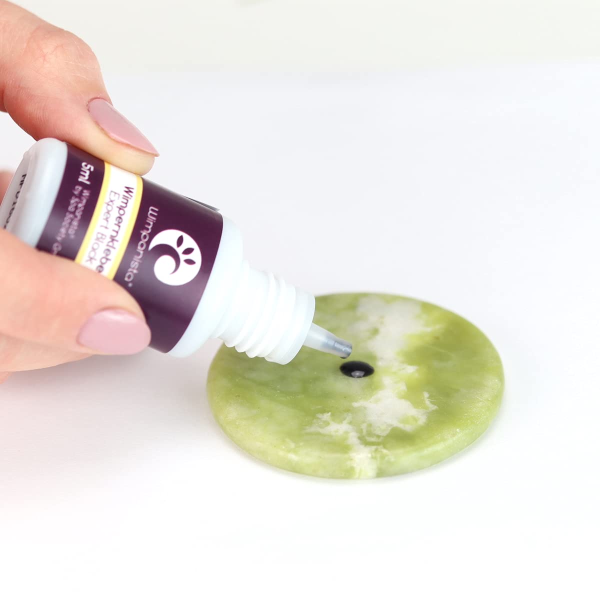 Камень для наращивания ресниц Jade диаметр 4см зелёный, фото №3 Камень для наращивания ресниц Jade диаметр 4см зелёный, фото №3