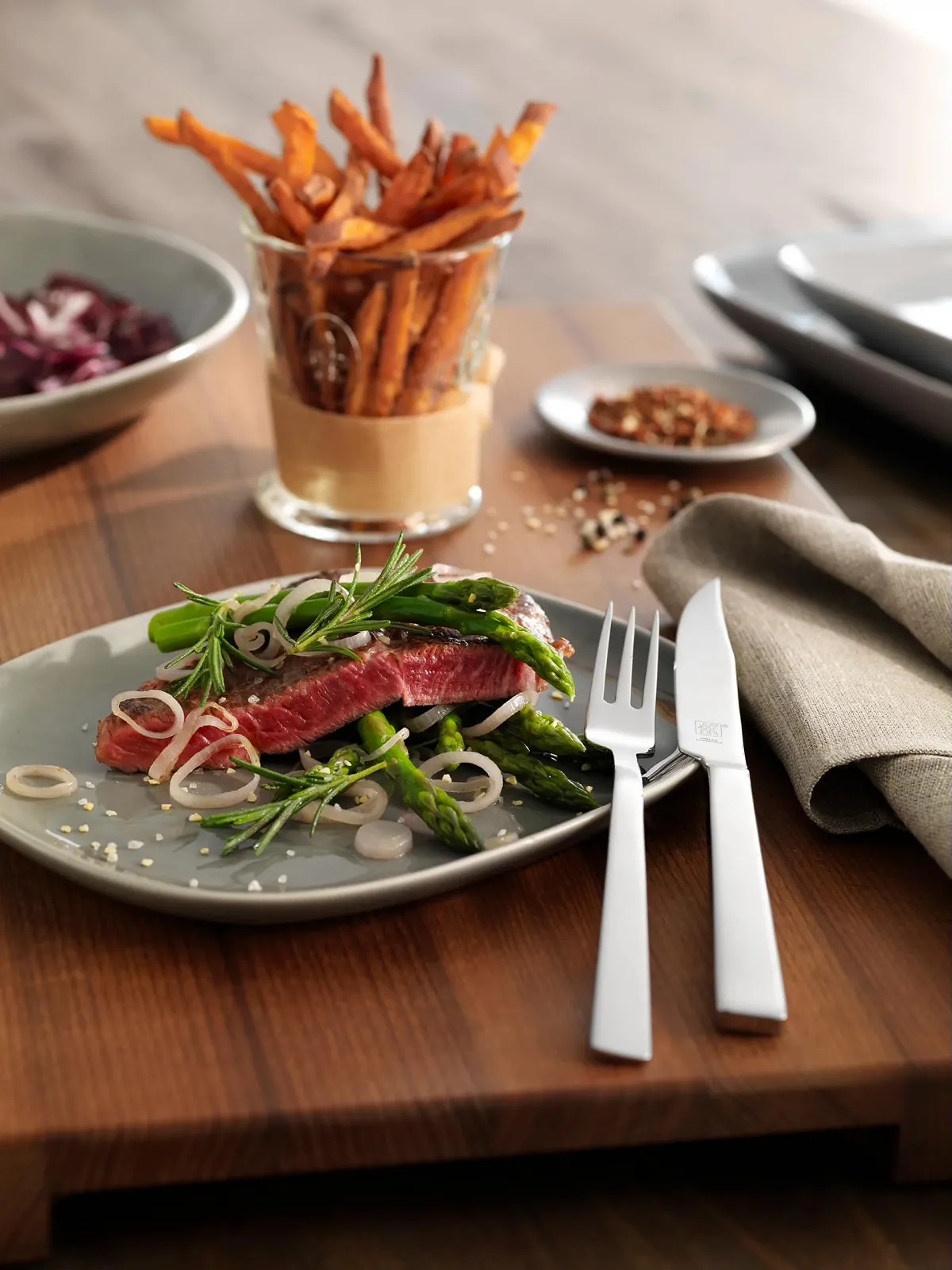 Столові прибори Zwilling 07150-259-0 Dinner, набір стейкових приборів, 2 предмети, нержавіюча сталь, фото №2 Столові прибори Zwilling 07150-259-0 Dinner, набір стейкових приборів, 2 предмети, нержавіюча сталь, фото №2