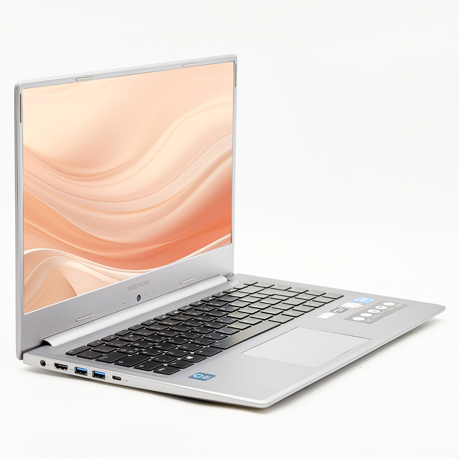 Ноутбук Medion Akoya S15449 Intel Core i5-1135G7 Оперативная память 8 ГБ SSD 512 ГБ + HDD 1 ТБ Intel Iris Xe Graphics Металл, фото №2