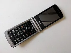 Кнопочный телефон LG G360, Black - Фото 1