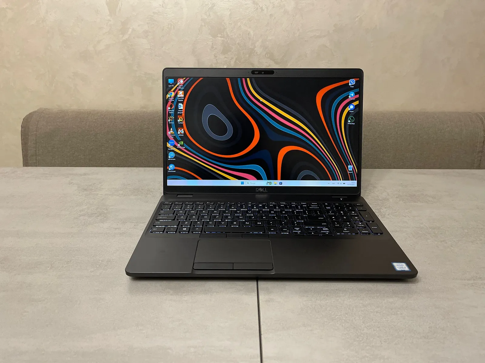 Ноутбук Dell Latitude 5501, 15,6" FHD IPS, i7-9850H, 16GB, 512GB SSD, GeForce 2GB, фото №2