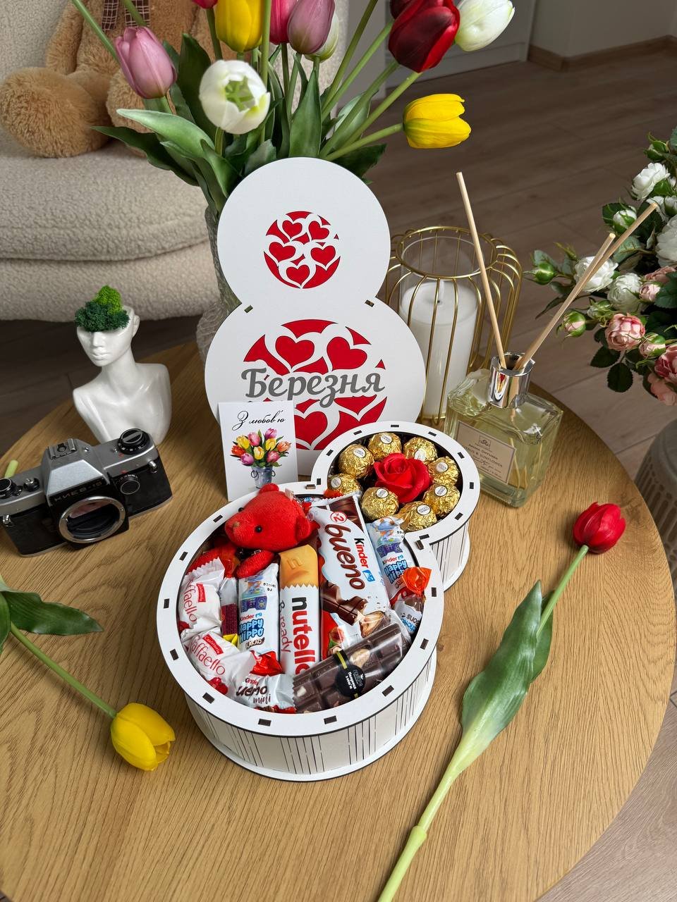Набор конфет на 8 марта для женщины, фото №2