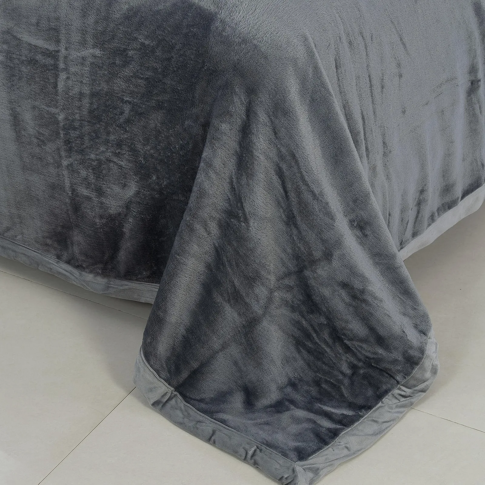 Покривало бронзова однотонна 150 x 200 см (темно-сірий), фото №3
