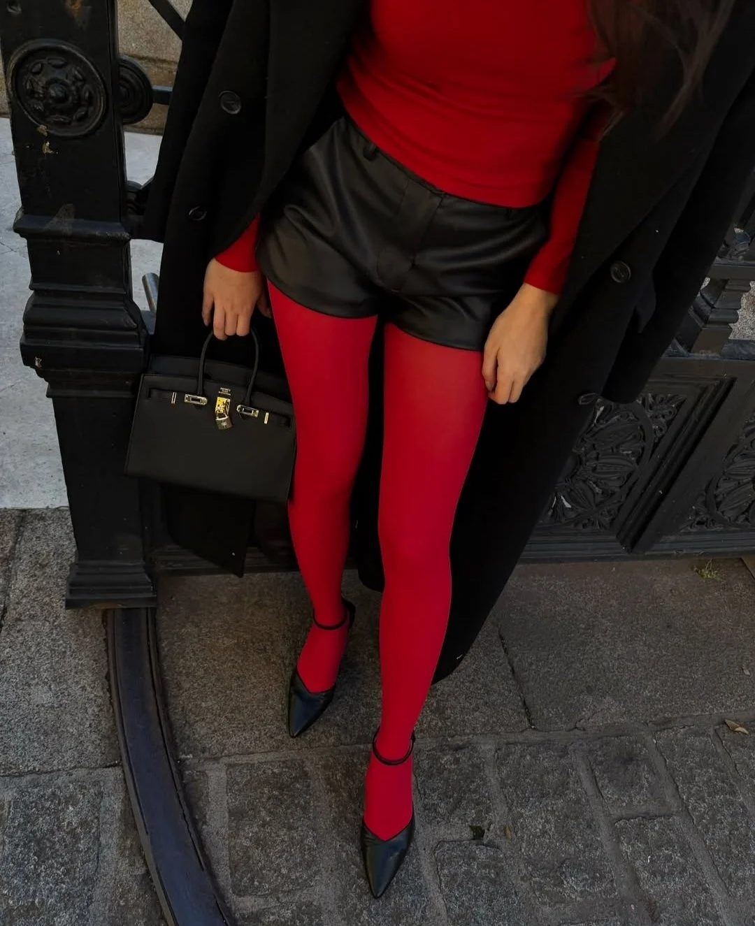 Червоні однотонні щільні бавовняні колготки для дівчини класичні без малюнка, фото №3