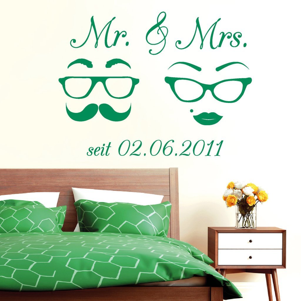 Наклейка на стіну Mr & Mrs Вуса окуляри та дата Лофт Весільний подарунок 54 кольори 3 розміри, фото №5 Наклейка на стіну Mr & Mrs Вуса окуляри та дата Лофт Весільний подарунок 54 кольори 3 розміри, фото №5
