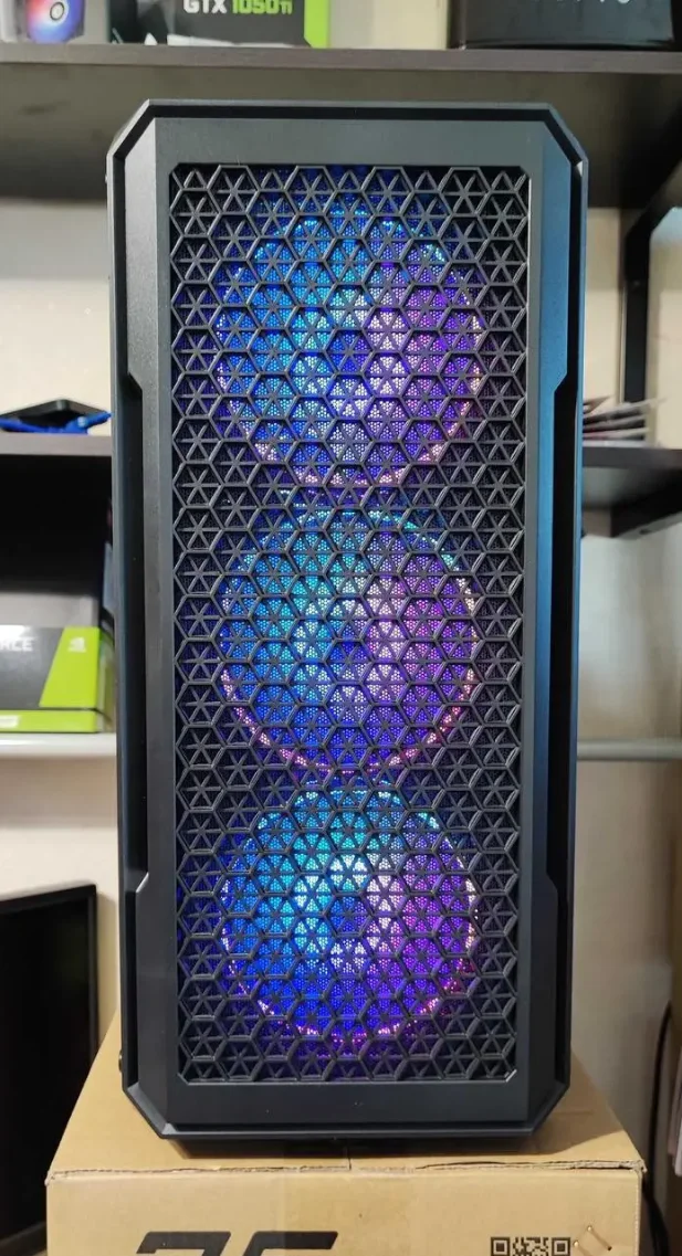 Игровой компьютер RYZEN 5 3600 4.2GHZ, RX 580 8GB, 16GB DDR4, SSD M.2 256GB, HDD 1TB, фото №8 Игровой компьютер RYZEN 5 3600 4.2GHZ, RX 580 8GB, 16GB DDR4, SSD M.2 256GB, HDD 1TB, фото №8