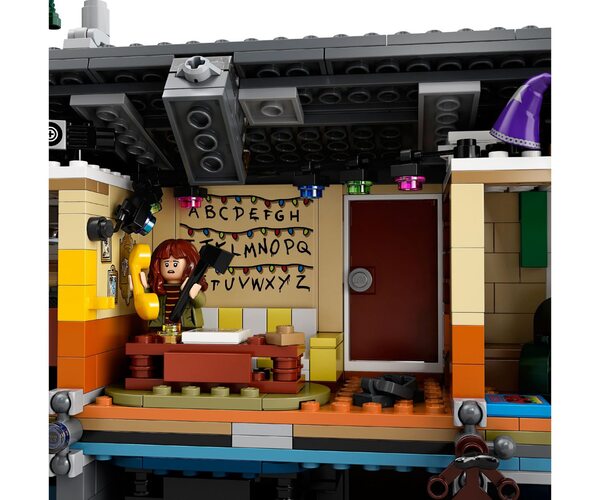 Конструктор LEGO Exclusive Дуже дивні справи (75810), фото №9