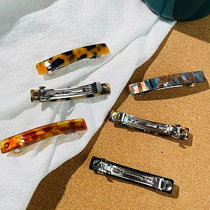 Набор заколок для волос 6 шт Französische Haarklammern Черепаховый цвет цена на synthetic.ua - Фото 1 Набор заколок для волос 6 шт Französische Haarklammern Черепаховый цвет synthetic.ua - Фото 1