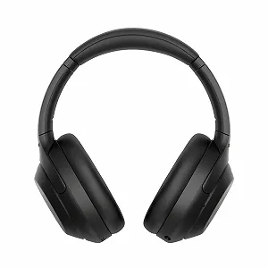 Беспроводные наушники Sony WH-1000XM4 / Bluetooth 5.0 / AUX / Активное шумоподавление / ANC / LDAC / AAC / SBC / Быстрая зарядка / Черные (WH1000XM4B.CE7) - Фото 1