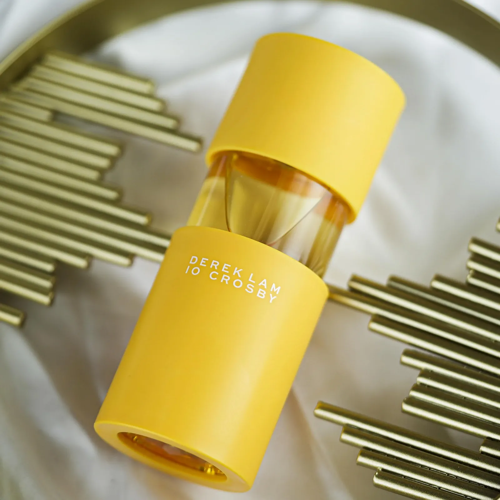 Парфумерний спрей Derek Lam A Hold On Me флористично-деревний аромат для жінок 100 мл, фото №3