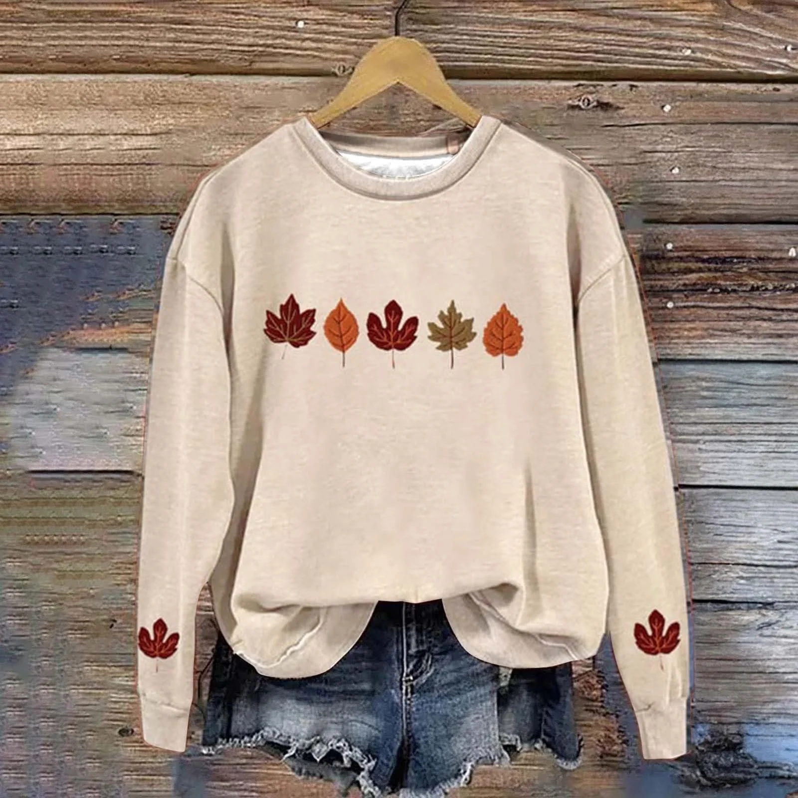 Женский Свитшот 2025 Праздничный Клен, фото №3