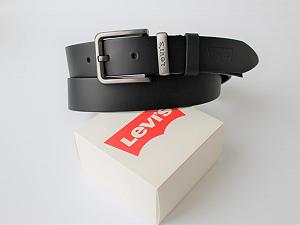 Мужской кожаный классический ремень Levis black - Фото 1