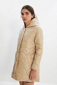 Куртка TRENDYOL Жіноча стьобана з капюшоном synthetic.ua - Фото 1