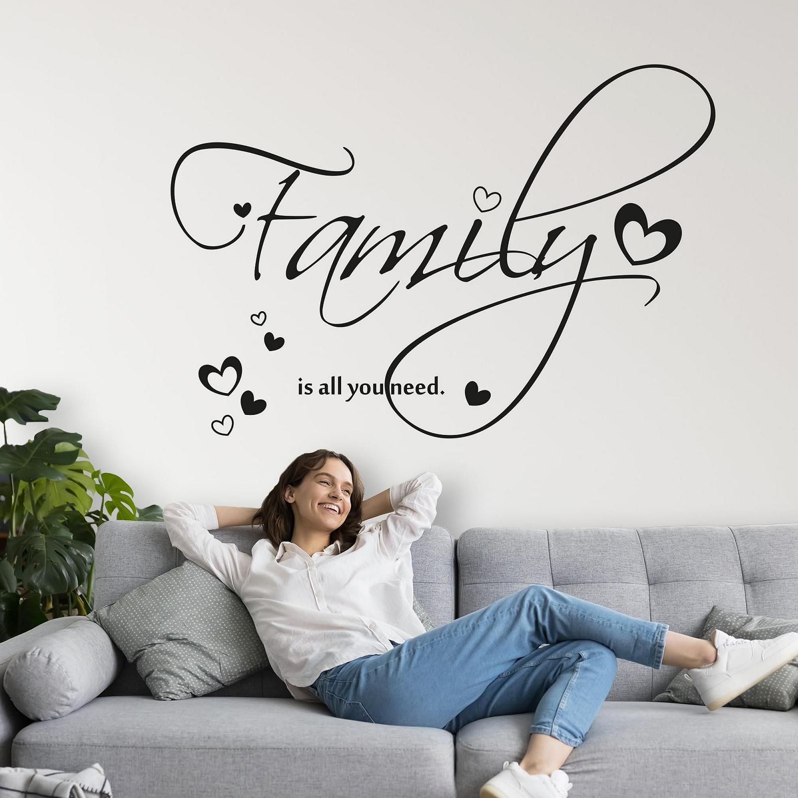 Наклейка на стіну GRAZDesign Family Living Room Sayings 44 x 30 см червона, фото №1 Наклейка на стіну GRAZDesign Family Living Room Sayings 44 x 30 см червона, фото №1