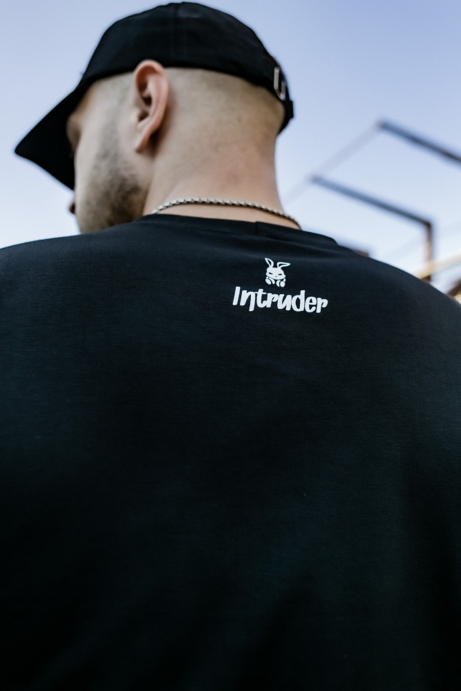 Футболка Intruder Bunny черная, фото №8