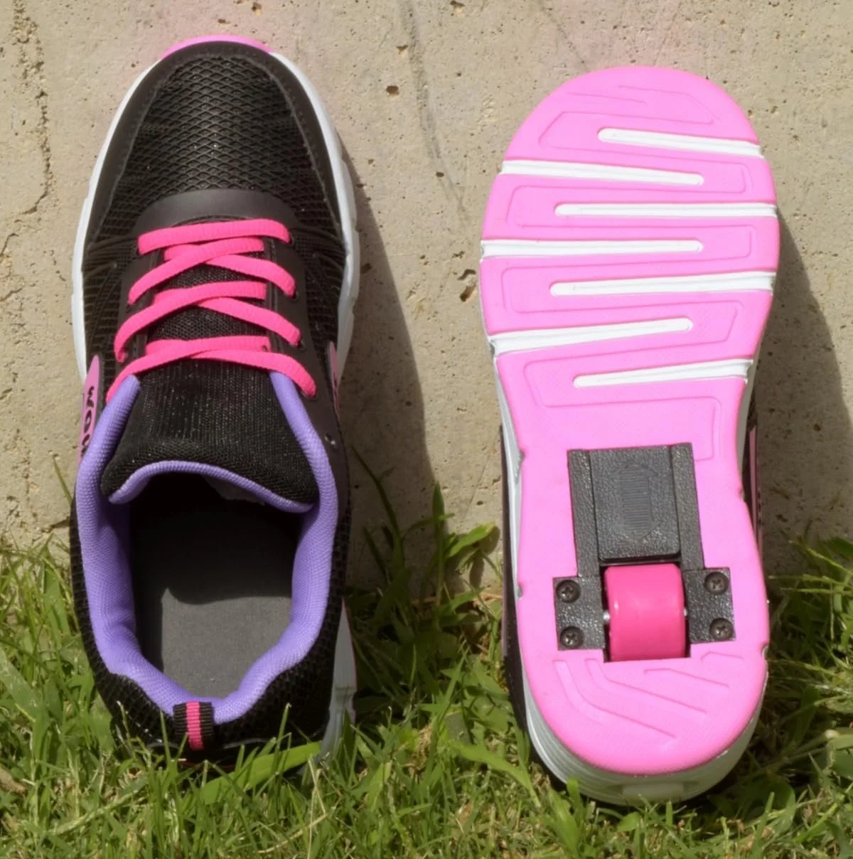 Кроссовки с автоматическими выдвижными колесами, фото №3