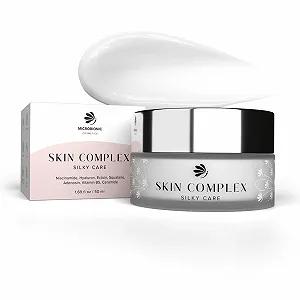 Денний крем для обличчя MICROBIONIC Skin Complex Silky Care з керамідами, ніацинамідом та гіалуроновою кислотою веганський synthetic.ua - Фото 1