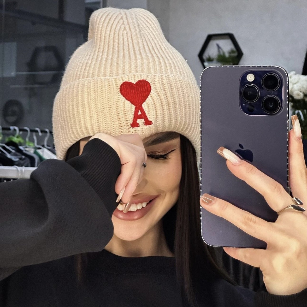 Женская шапка Ami Paris Коричневая, фото №2