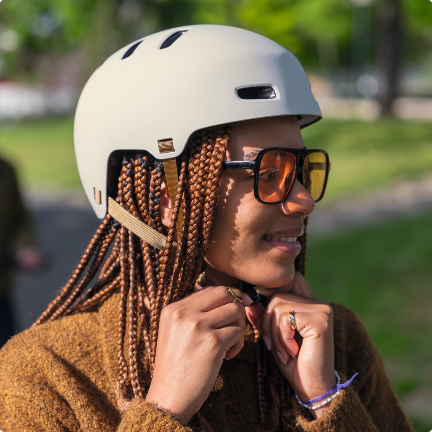Шлем ABUS XOXO ECO - Городской шлем в стиле скейтборда - Шлем для скейтборда, велосипеда, самоката - все компоненты частично или полностью переработаны - для подростков и взрослых, фото №6