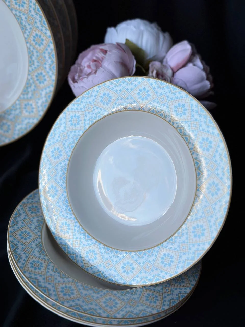 Сервіз на 6 персон з гарною оконтовкою, фото №3