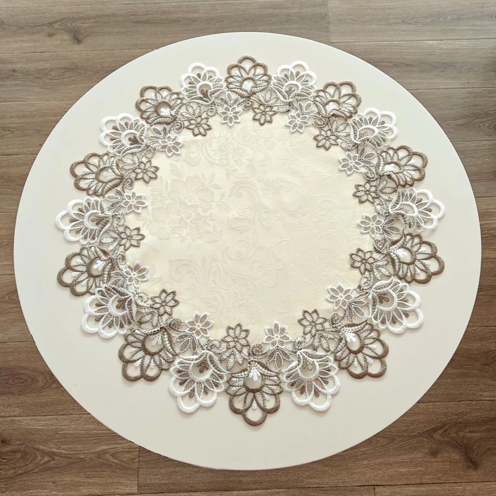 Кругла скатертина Linen Мереживо 60 x 60 см Бежева, фото №1