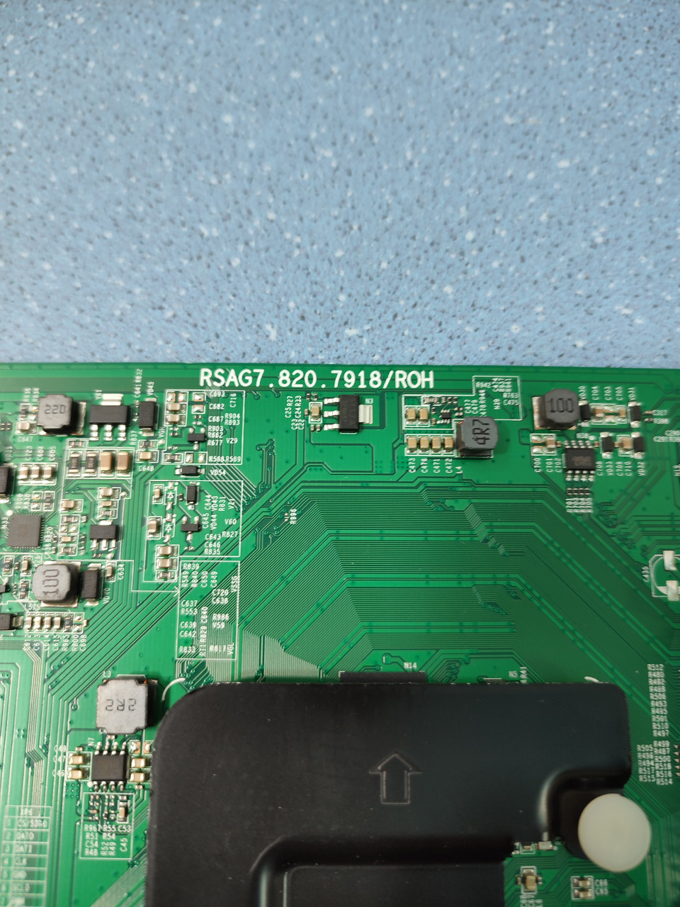 Плата управления для телевизора Hisense RSAG7.820.7918, фото №2 Плата управления для телевизора Hisense RSAG7.820.7918, фото №2