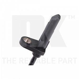 Датчик частоты вращения колеса NK 291540 для BMW задний мост synthetic.ua - Фото 1