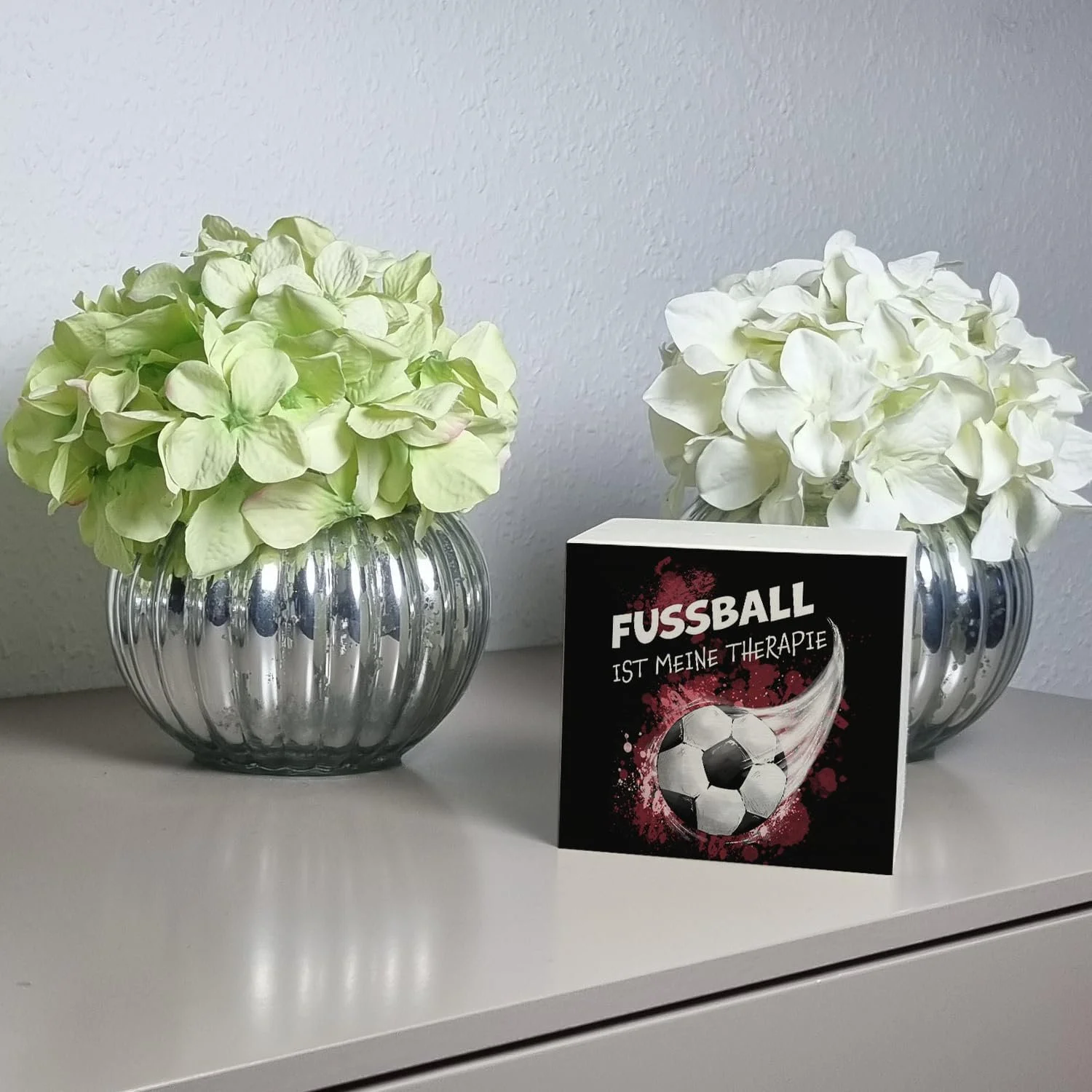 Скарбничка дерев'яна Football is My Therapy з футбольним мотивом, фото №2