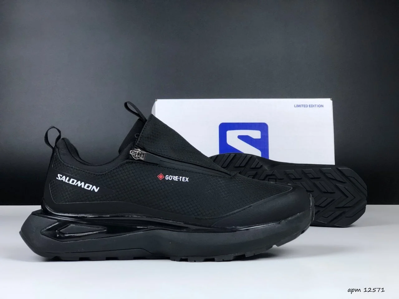 Чоловічі термо кросівки Salomon Odyssey Gore-Tex чорні осінь зима, фото №4 Чоловічі термо кросівки Salomon Odyssey Gore-Tex чорні осінь зима, фото №4