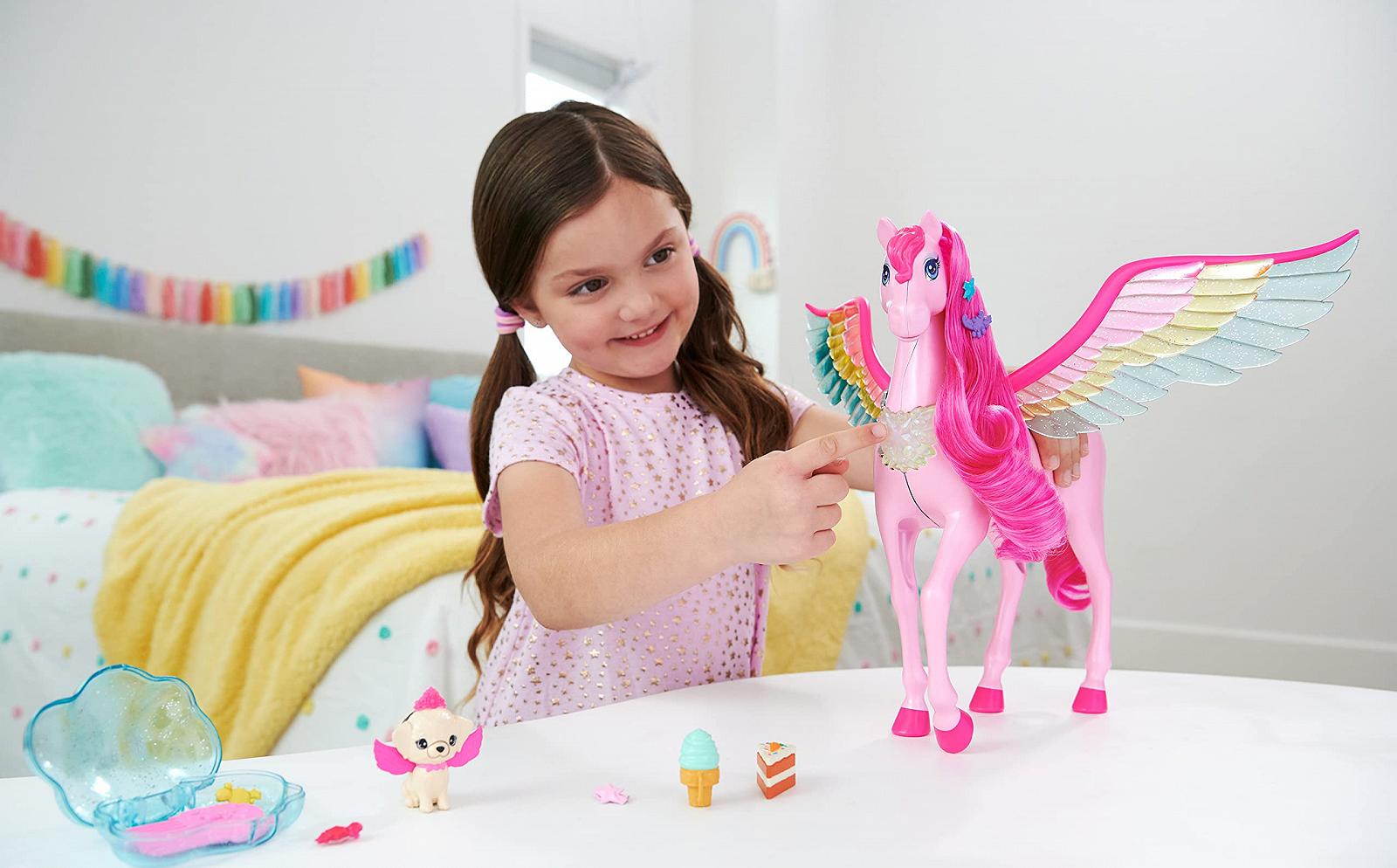 Игрушка Barbie Pegasus Pink с 10 аксессуарами Включая щенка, крылатый конь с освещением и звуками, фото №2