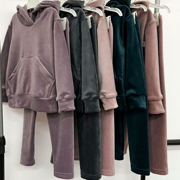 Теплий велюровий костюм на хутрі на дівчинку 86-158 см. Tiptopol Слива, фото №1