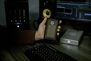 SSD-накопитель SanDisk Professional G-DRIVE ArmorLock 1 TB NVMe USB-C synthetic.ua - Фото 1