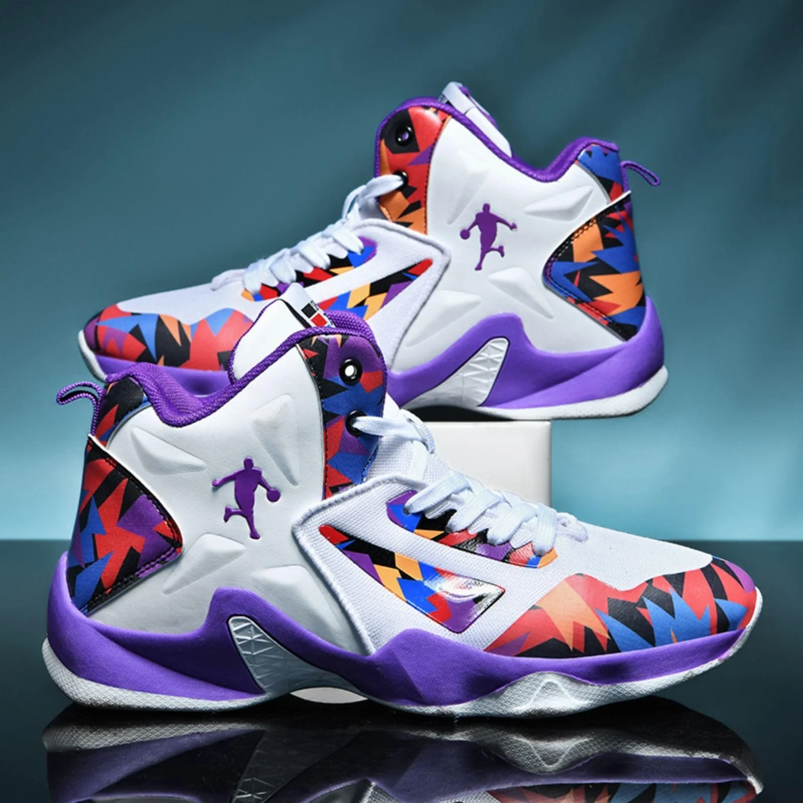 Высокие баскетбольные кроссовки, фото №2