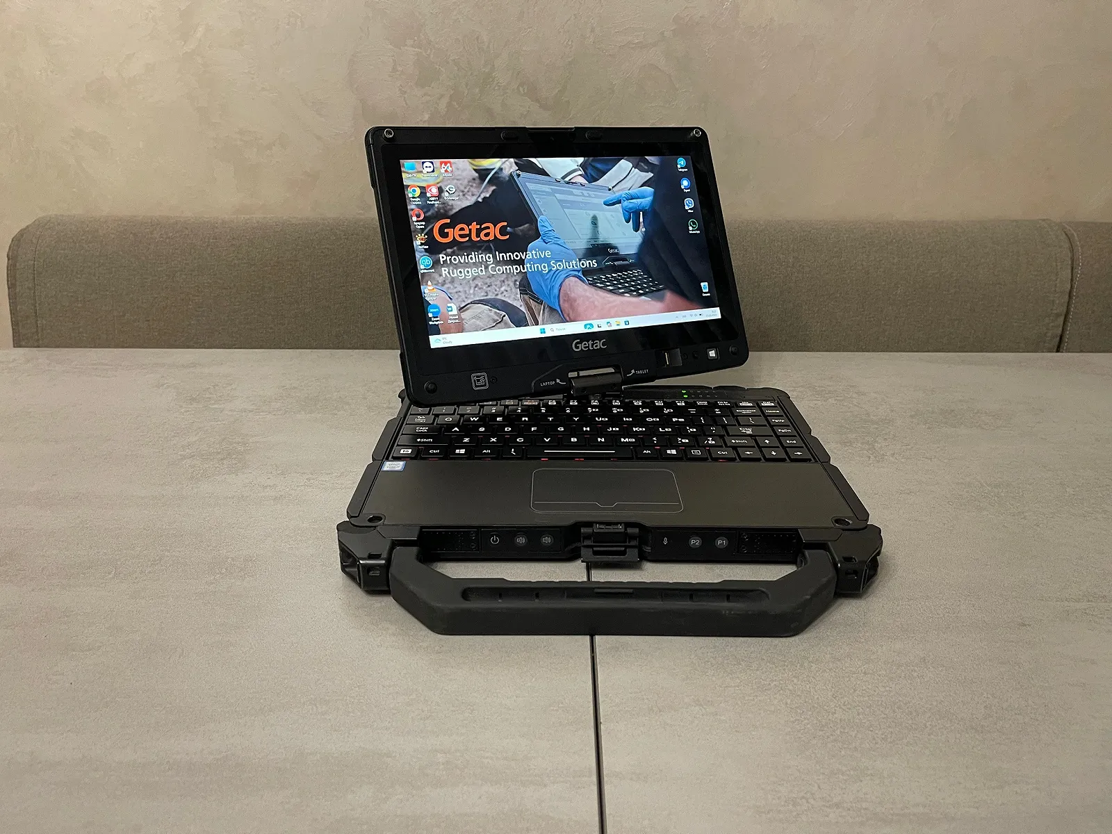 Захищений ноутбук-трансформер Getac V110 G3, 11.6", i7-6500U, 16GB, 128GB, Com-порт, фото №5