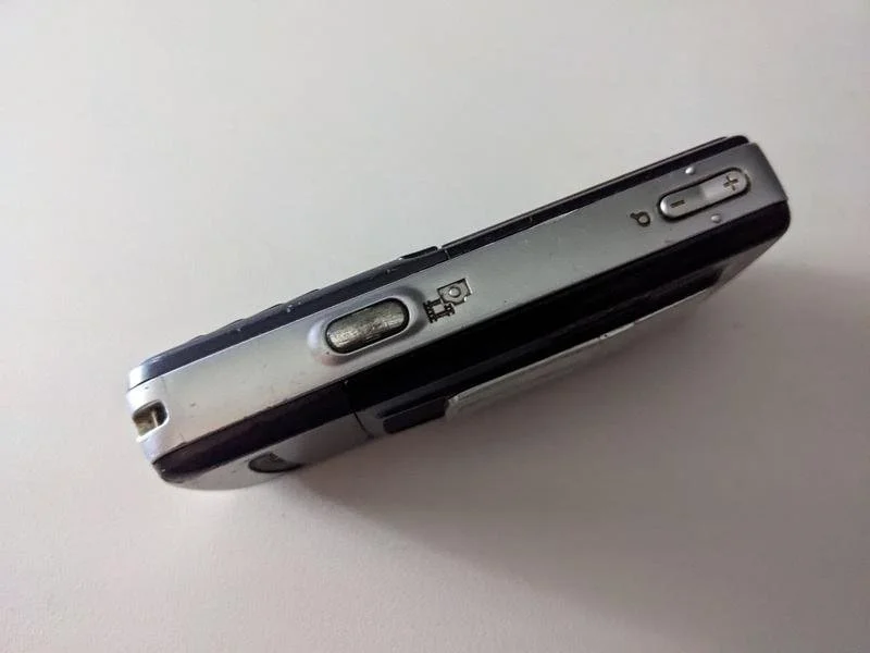 Мобільний телефон Sony Ericsson K750i, фото №4