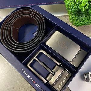 Чоловічий ремінь Tommy Hilfiger шкіряний двосторонній чорно-коричневий з двома змінними пряжками - Фото 1