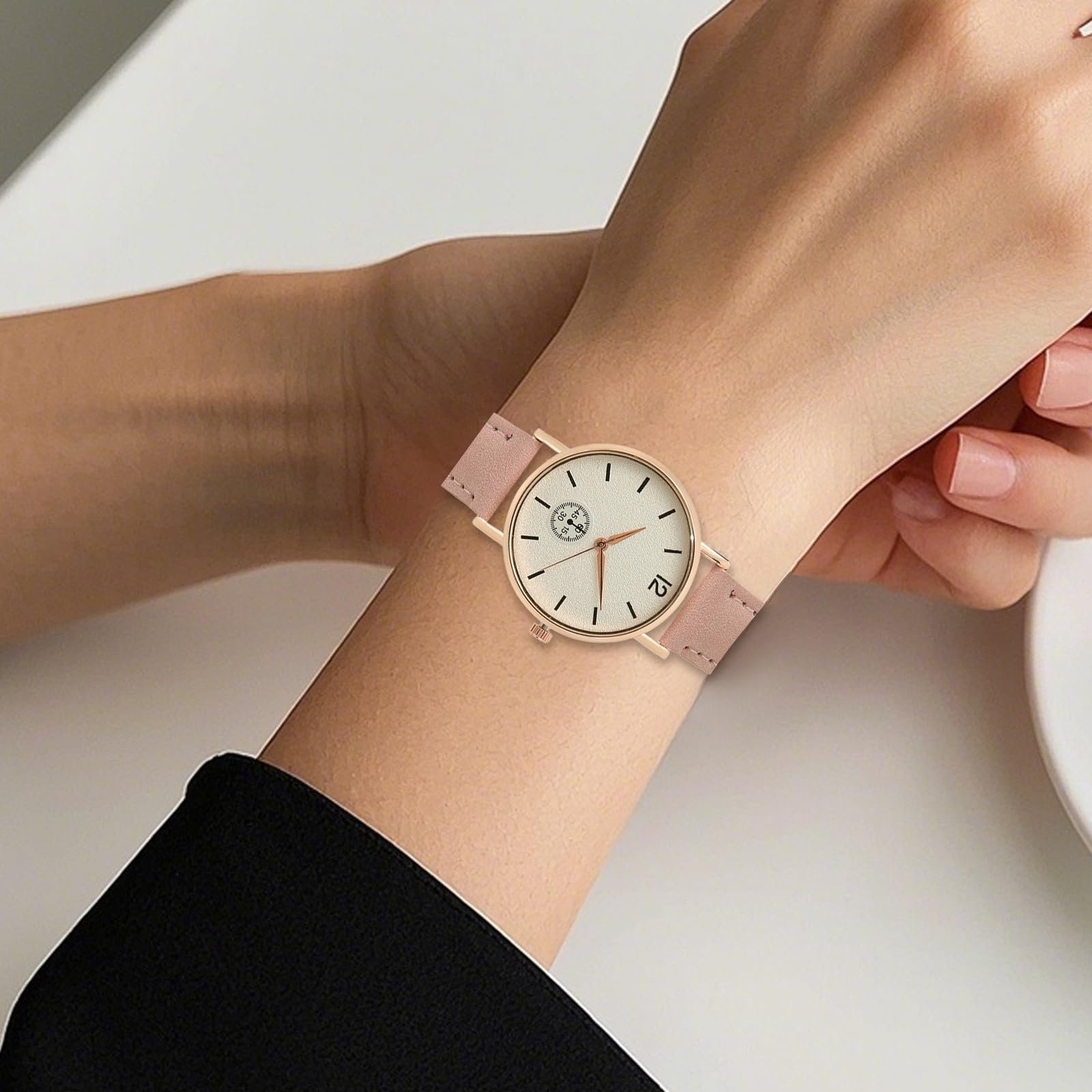 Женские наручные часы Generisch Модные кварцевые часы с кожаным ремешком B Mini, фото №3