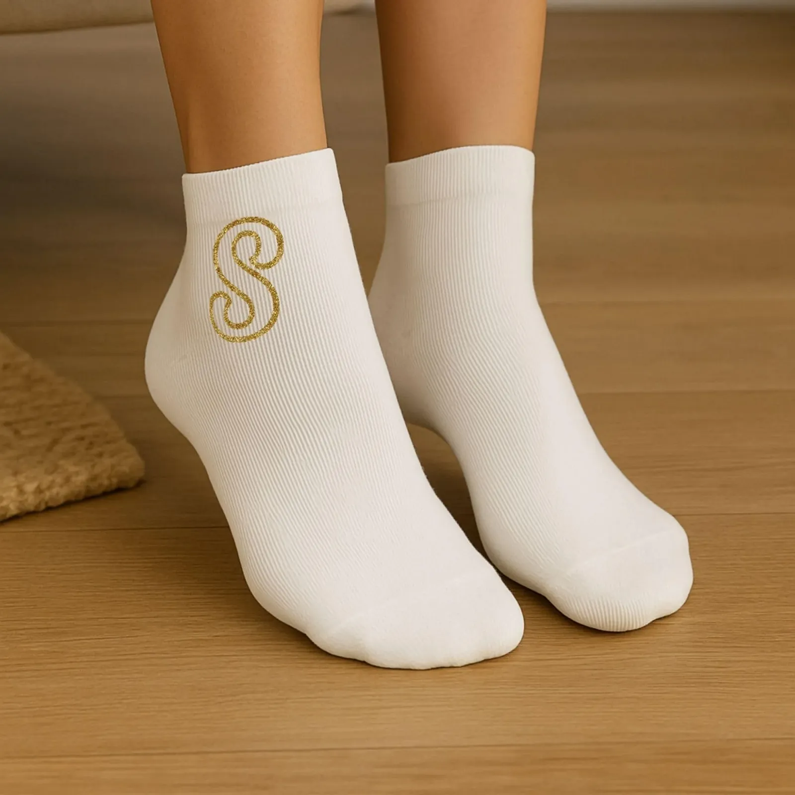 Носки Generisch с блестящими буквами на щиколотке - Удобные хлопковые носки для мужчин и женщин, один размер UK 3-8, 10 цветов в наличии, специальный рождественский подарок, фото №4 Носки Generisch с блестящими буквами на щиколотке - Удобные хлопковые носки для мужчин и женщин, один размер UK 3-8, 10 цветов в наличии, специальный рождественский подарок, фото №4