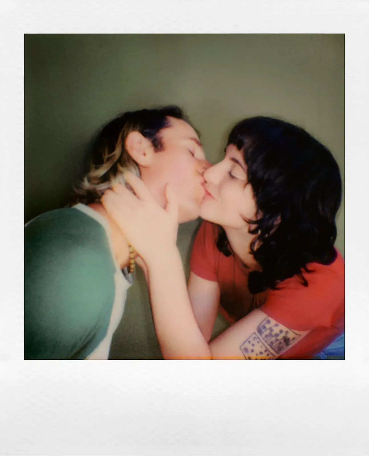 Мини-фотокамера мгновенной печати Polaroid Go Generation 2 Purple 9183, фото №3