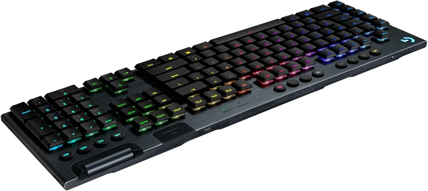 Ігрова бездротова клавіатура Logitech G915 Lightspeed / Механічна / USB / Bluetooth / Радіоканал / GL Tactile / RGB підсвітка / UKR / Carbon, фото №4 Ігрова бездротова клавіатура Logitech G915 Lightspeed / Механічна / USB / Bluetooth / Радіоканал / GL Tactile / RGB підсвітка / UKR / Carbon, фото №4