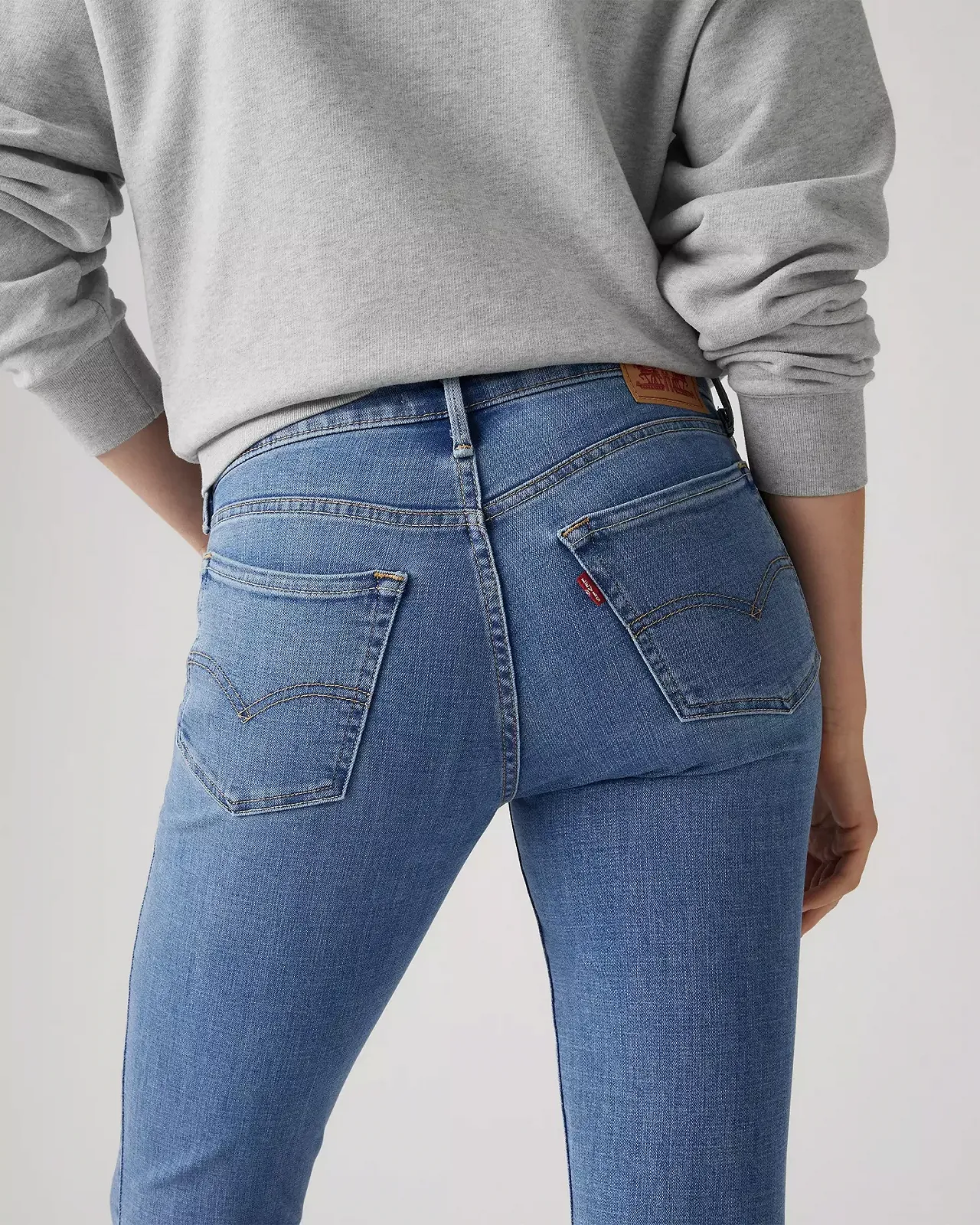 Жіночі джинси Levis - 711 Skinny New Sheriff - 27, фото №4 Жіночі джинси Levis - 711 Skinny New Sheriff - 27, фото №4