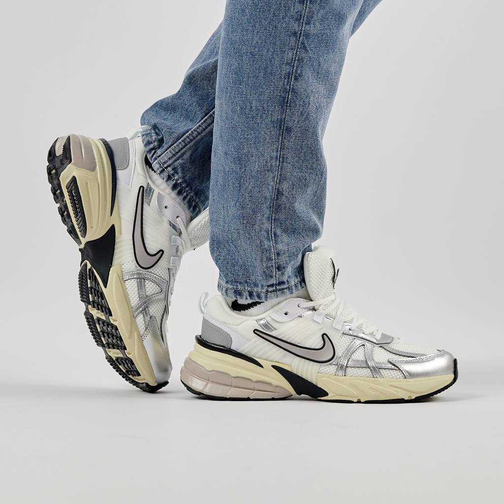 Кроссовки мужские Runtekk серебристо белые кожаные кросы рантек демисезонная обувь из натуральной кожи, фото №1