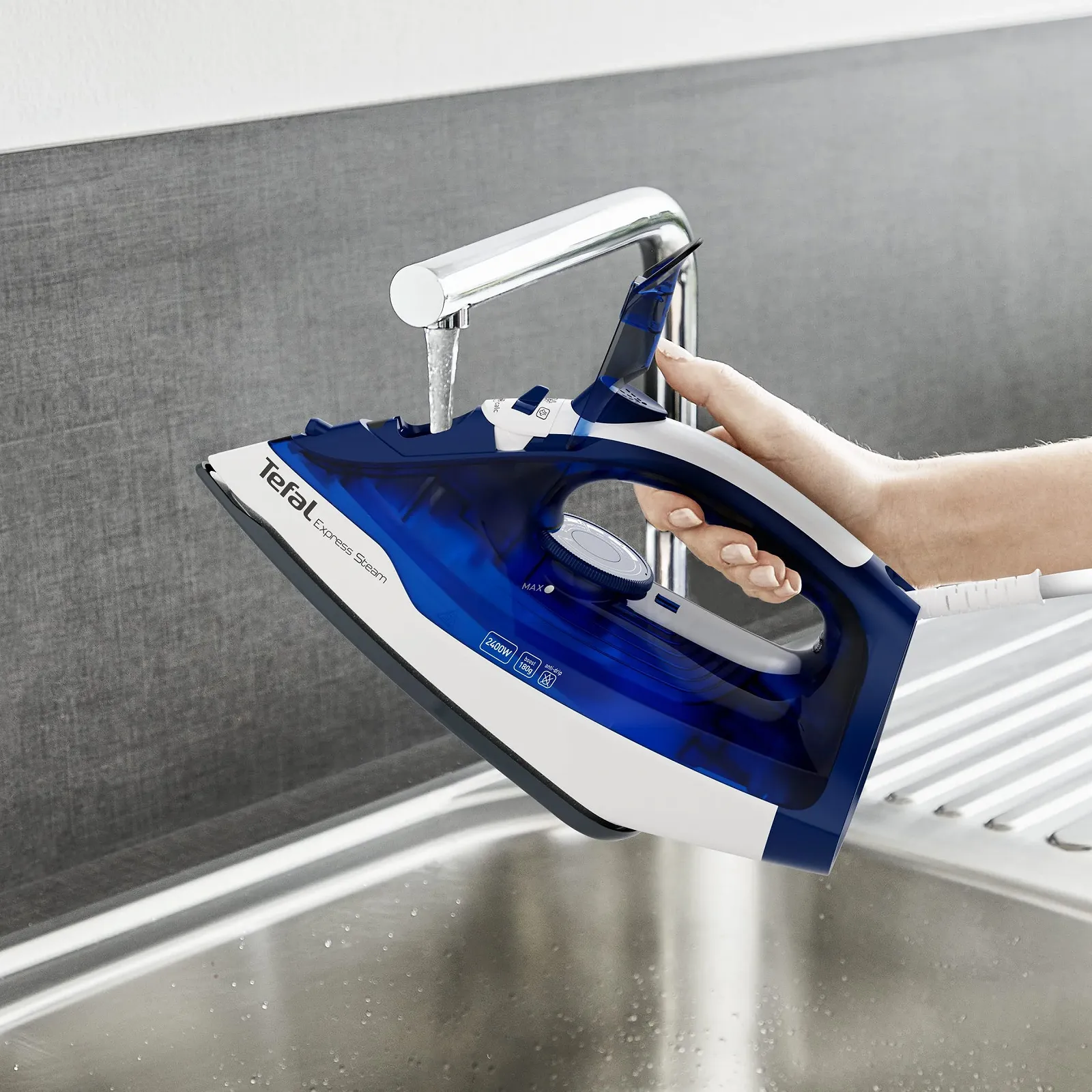 Праска парова Tefal Express Steam FV2838 2400 Вт 180 г/хв 270 мл керамічна підошва крапля-стоп Blue, фото №7