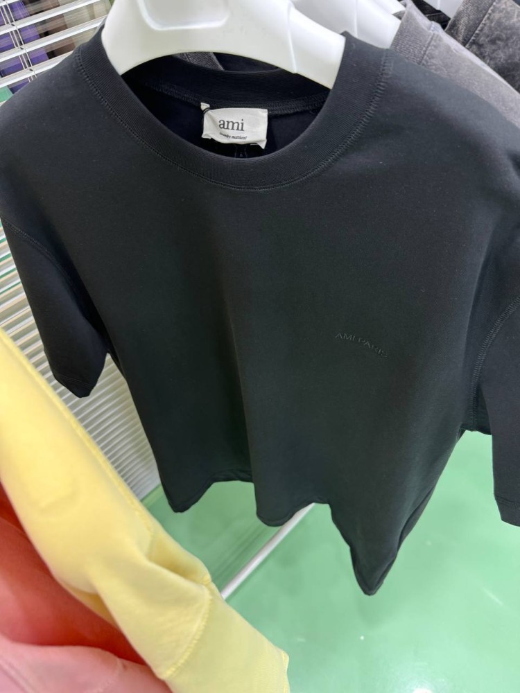 Футболка Ami Paris Black f647, фото №1 Футболка Ami Paris Black f647, фото №1