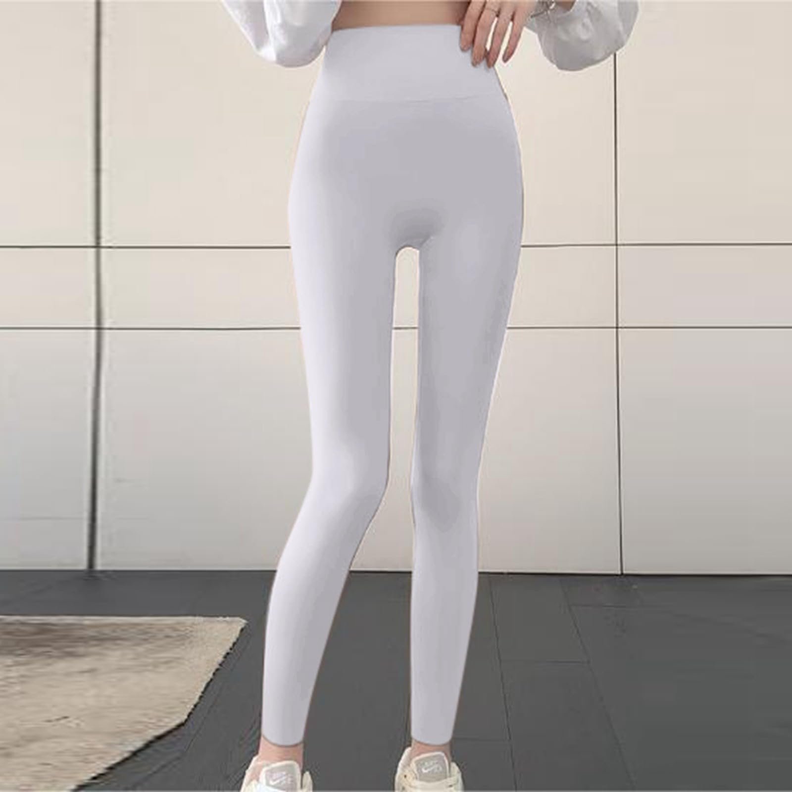 Спортивные Шорты Женские С Эффектом Push Up Компрессионные Однотонные, фото №3
