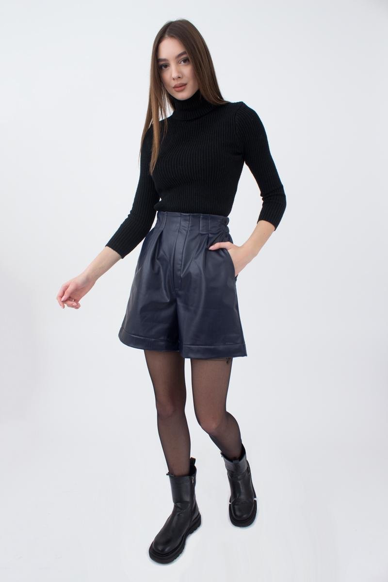 Жіночі шорти бермуди темно-сині з кишенями, висока талія, екошкіра стильні шорти легкі для міста, фото №2 Жіночі шорти бермуди темно-сині з кишенями, висока талія, екошкіра стильні шорти легкі для міста, фото №2