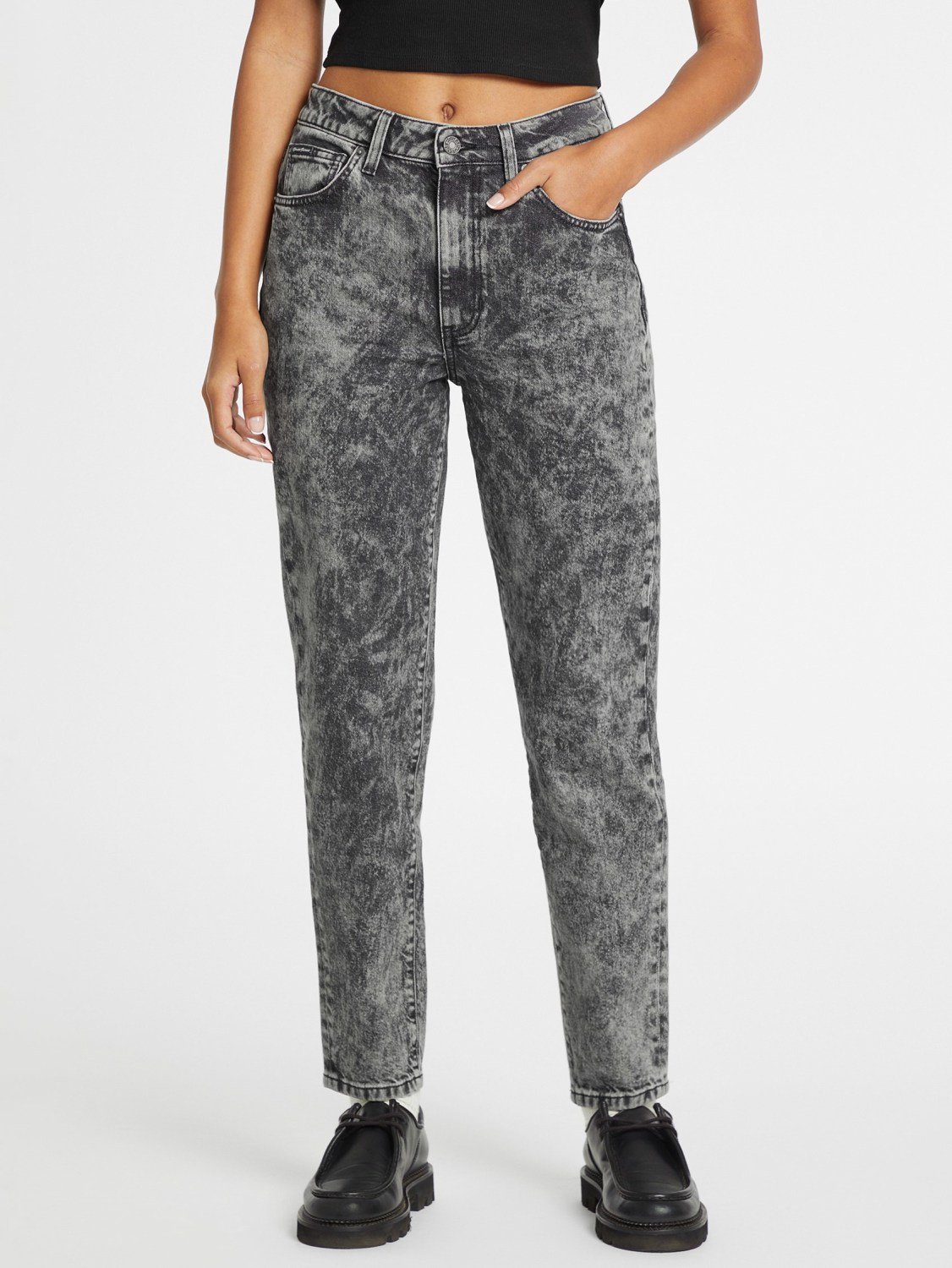 Джинсы Mom GUESS G06 Gj Black Acid Wash, размер 27 Grey, фото №1